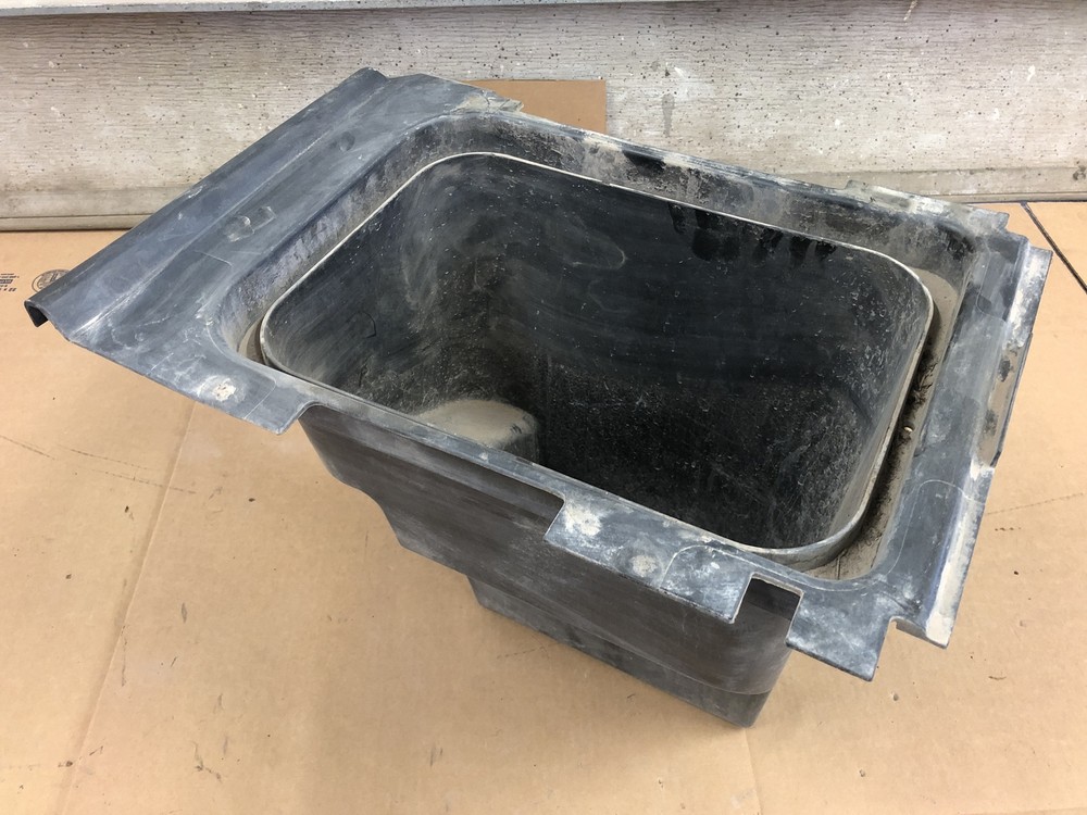 2016 POLARIS RANGER 900 CREW EPS LEFT FRONT DRIVER STORAGE BOX