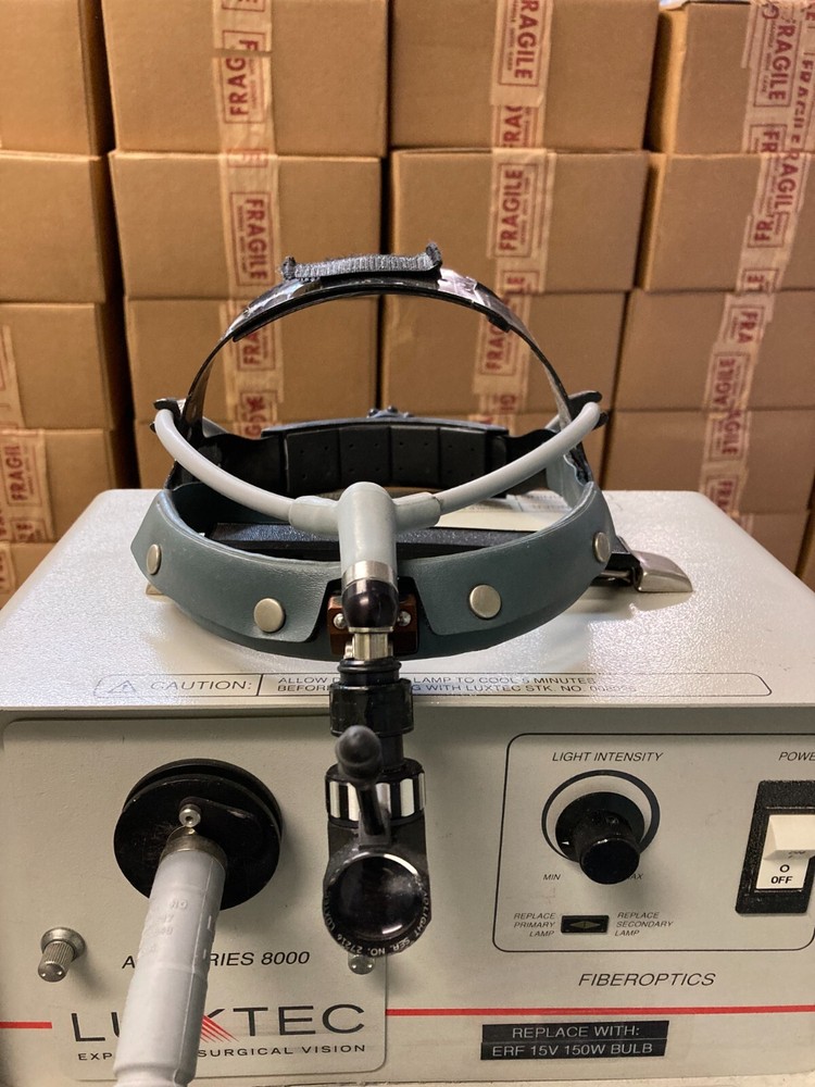LUXTEC FIBEROPTICS ACO Series 8000 Light Source & Head Lamp Light Source