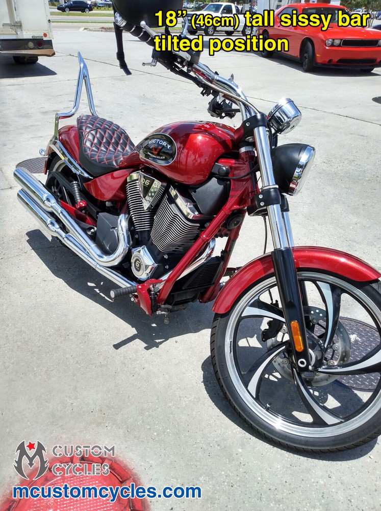 18" (46cm) Victory Jackpot Sissy Bar Passenger Backrest