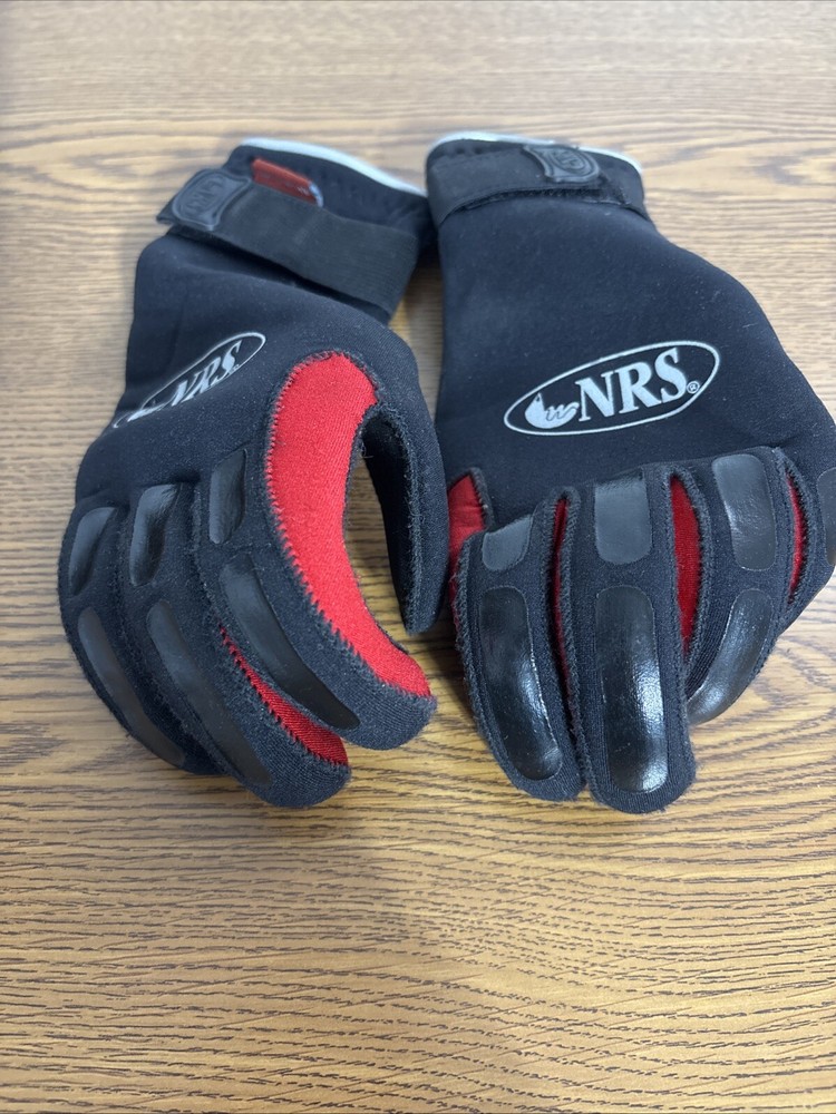 NRS Titanium Neoprene Paddling Gloves Size Small