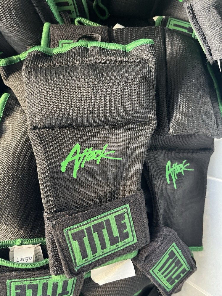 New Title Boxing Attack Nitro Speedwraps 2.0 - Black/Green Size regular