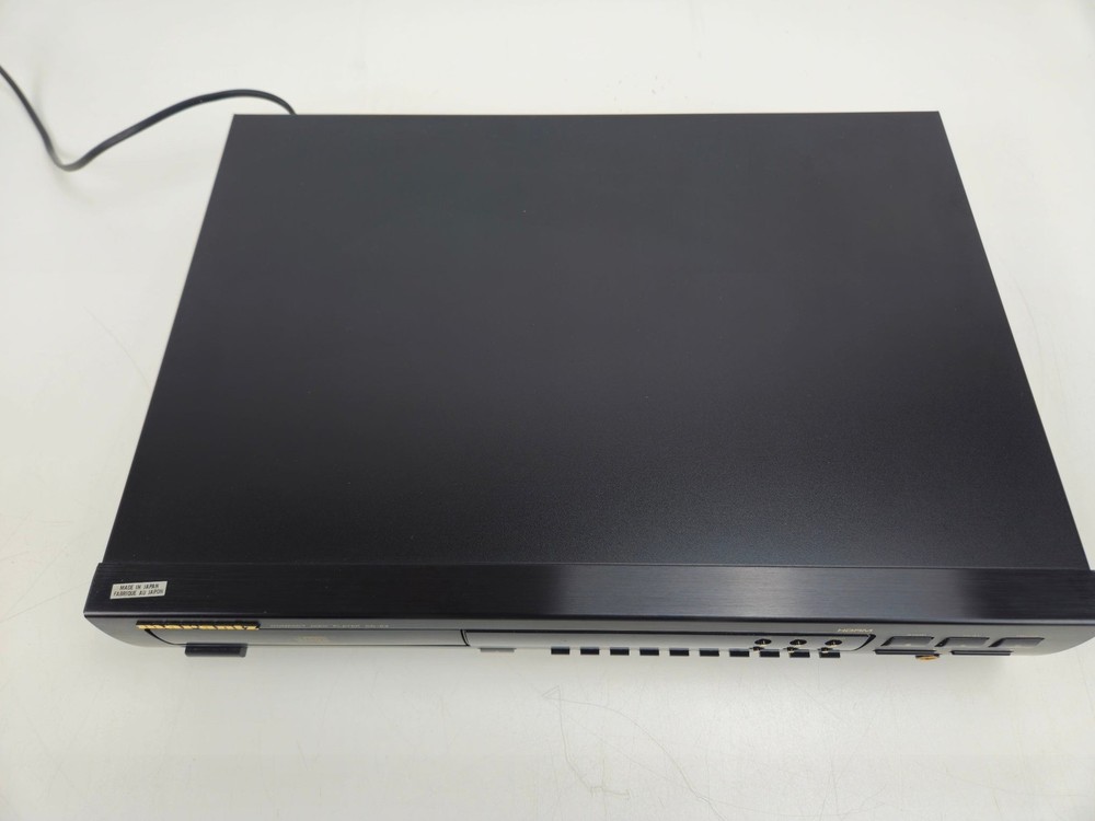 Marantz - CD-63 - Stereo Compact Disc player - Remote and Manual