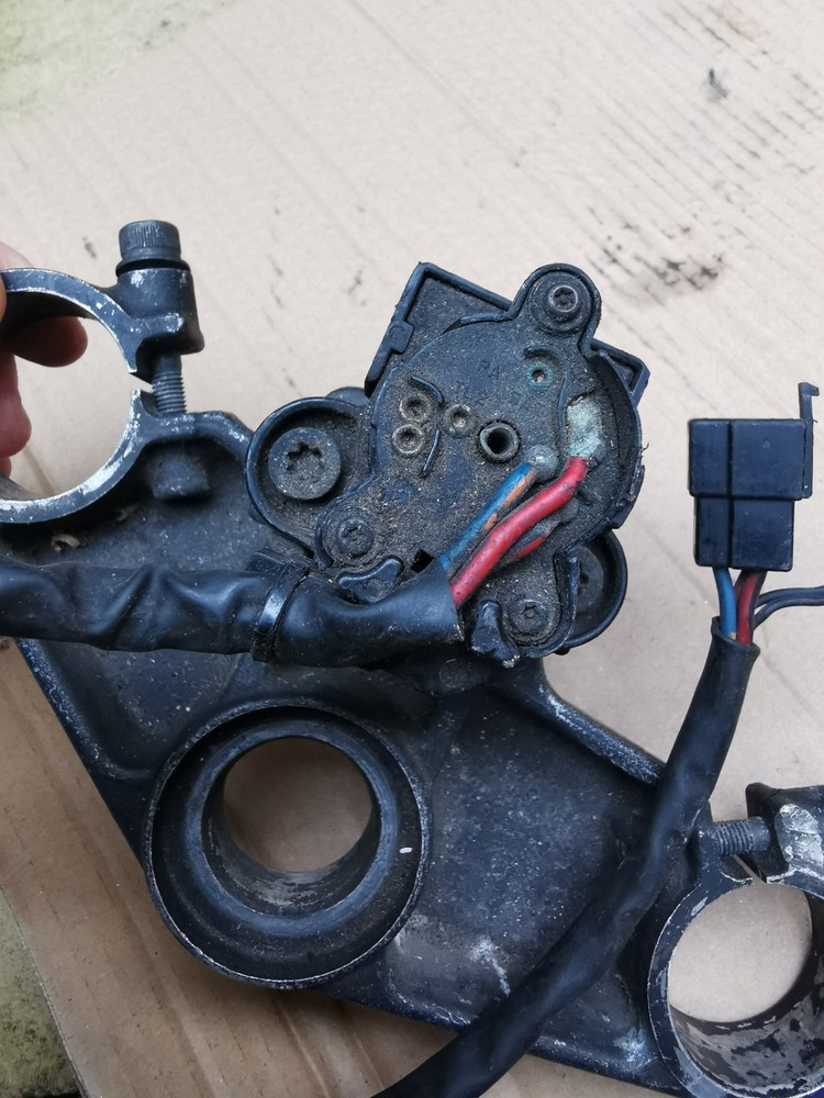 Honda VFR400 NC30 Top Yoke Ignition Switch