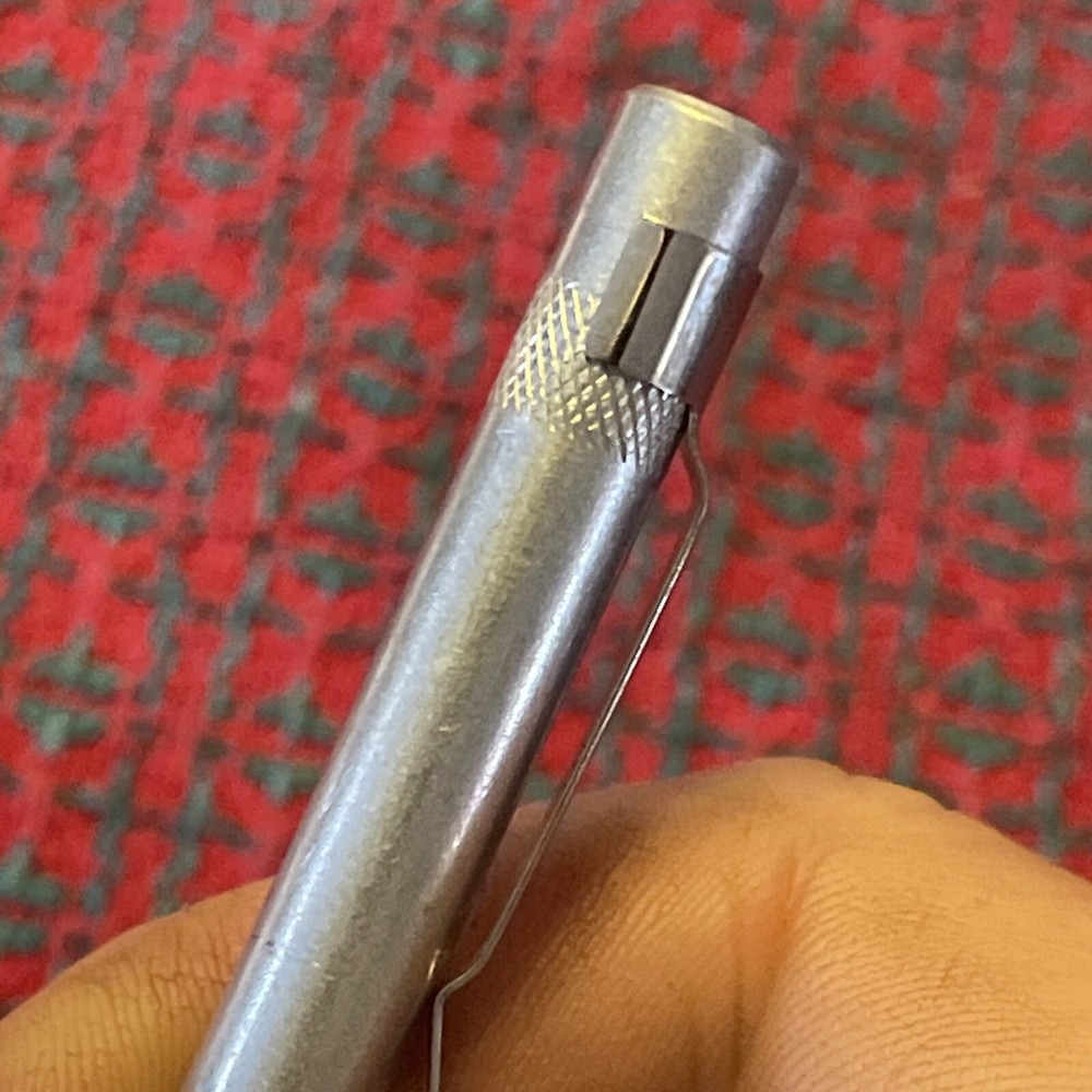 Vintage Etching Scribe, Knurled Aluminum Case, Carbide Tip