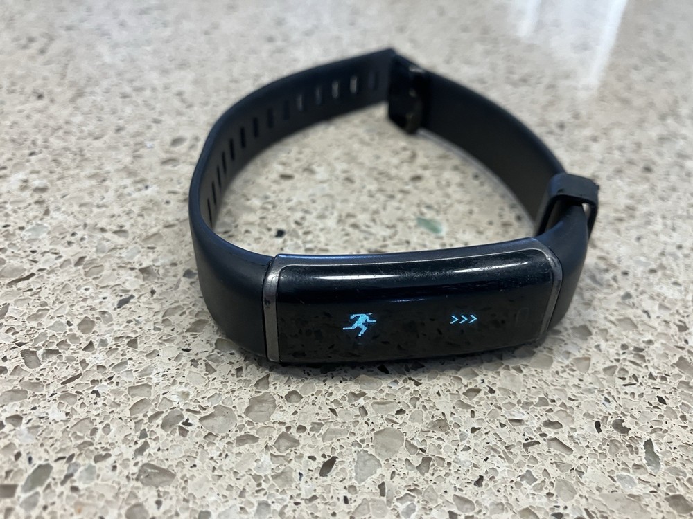 Zururu Black/Silver Activity Fitness