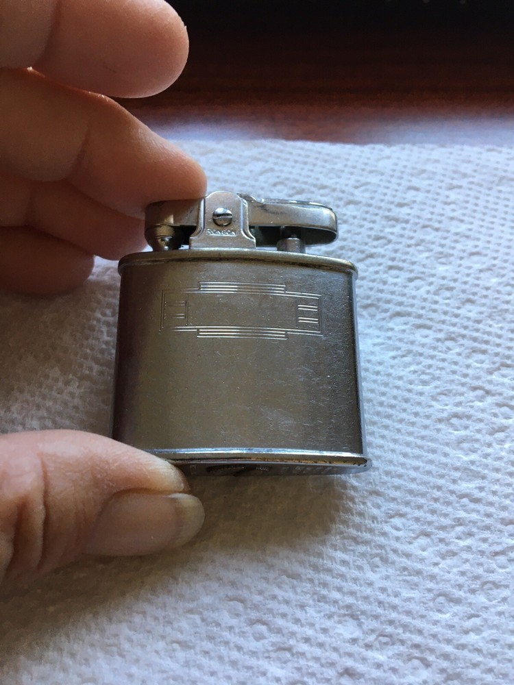 Vintage Ronson "Standard" Etched Lighter with Engraving space