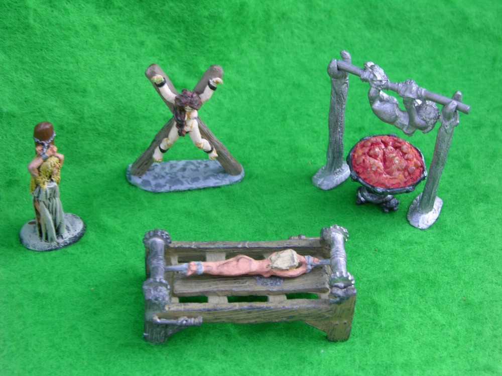 DUNGEON TORTURE CHAMBER MULTI-LISTING