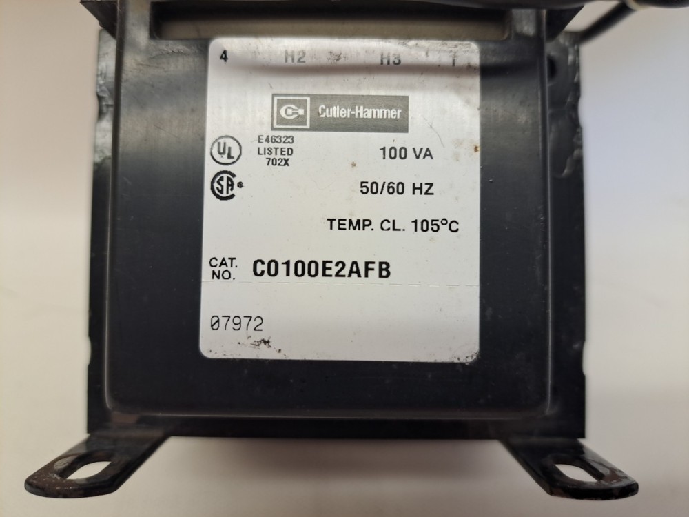 Cutler Hammer C0100E2AFB D Dry Type, Ventilated Distribution Transformer USED