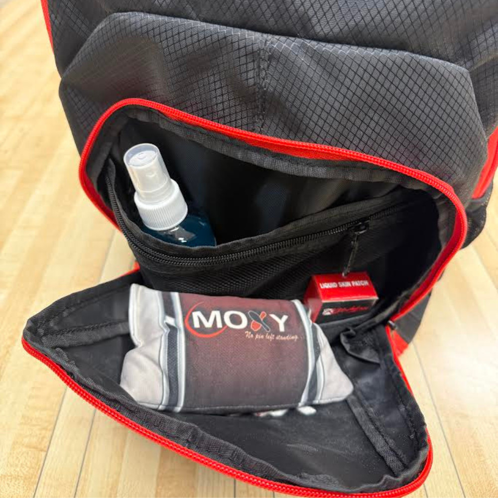 Moxy Uno Superior Single Bowling Ball Backpack- Red/Black