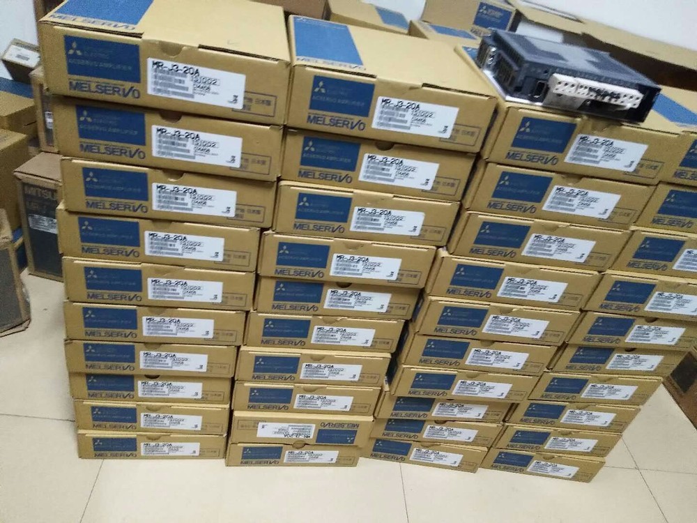 priority express MITSUBISHI SERVO MOTOR HA-FF43 NEW