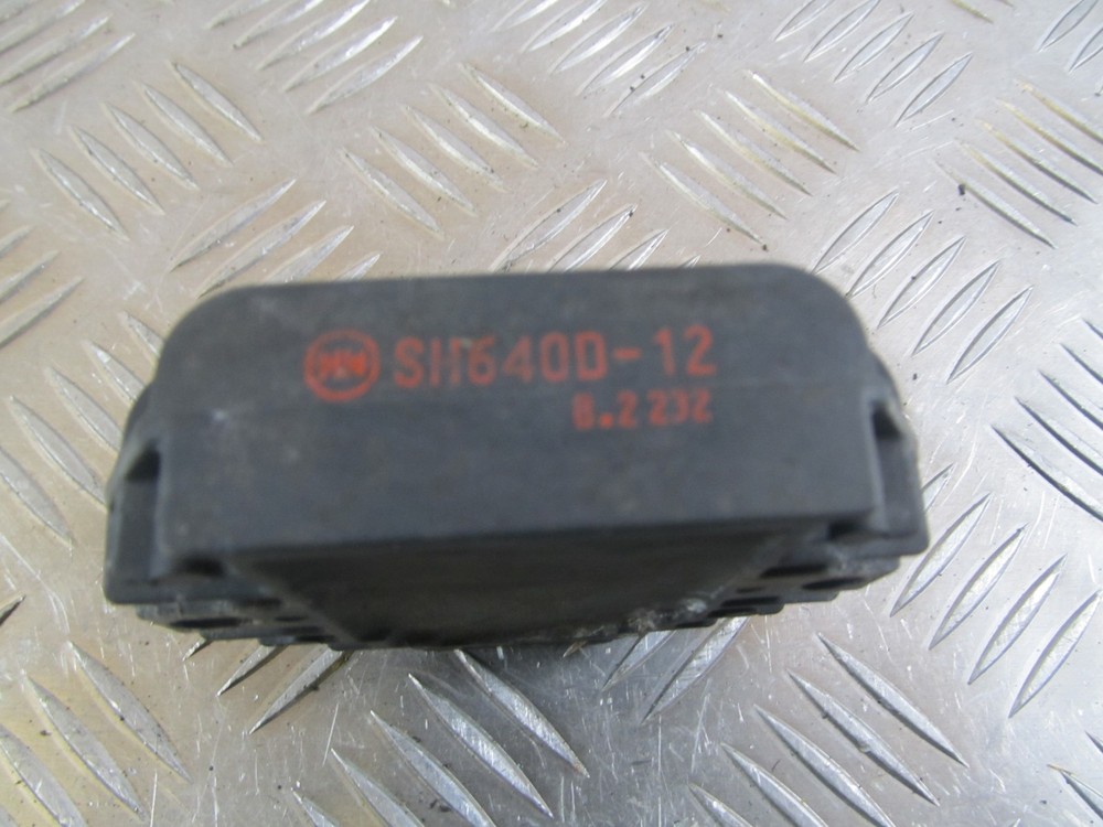 2010 YAMAHA YBR 125 RECTIFIER REGULATOR