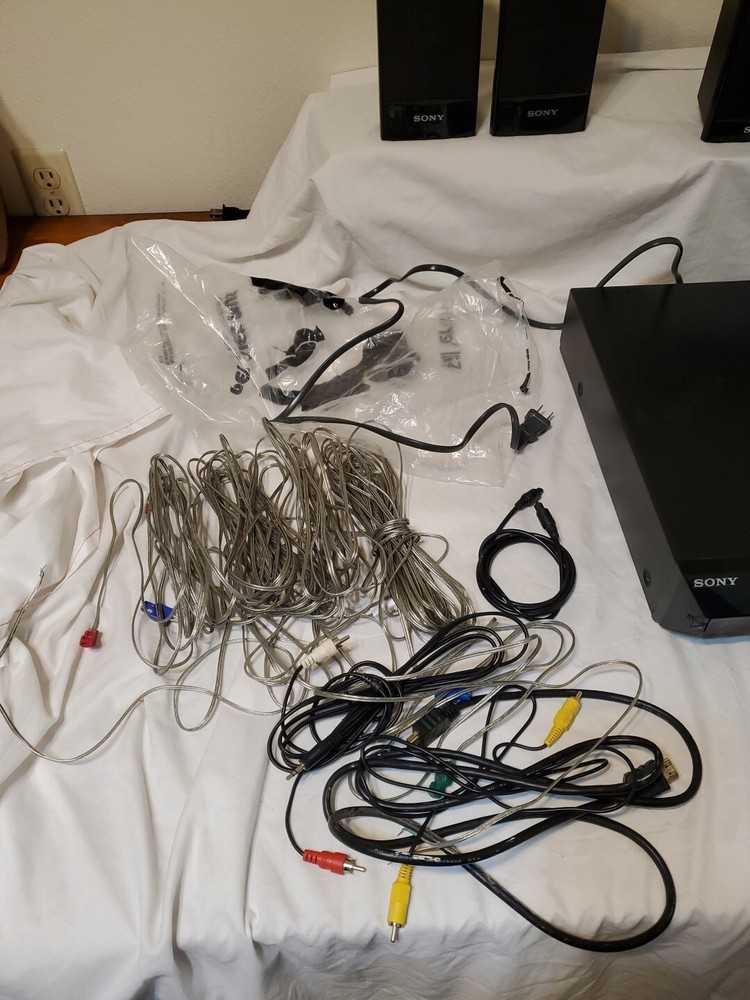 Sony DAV-HDX285 DVD Home Theater System.