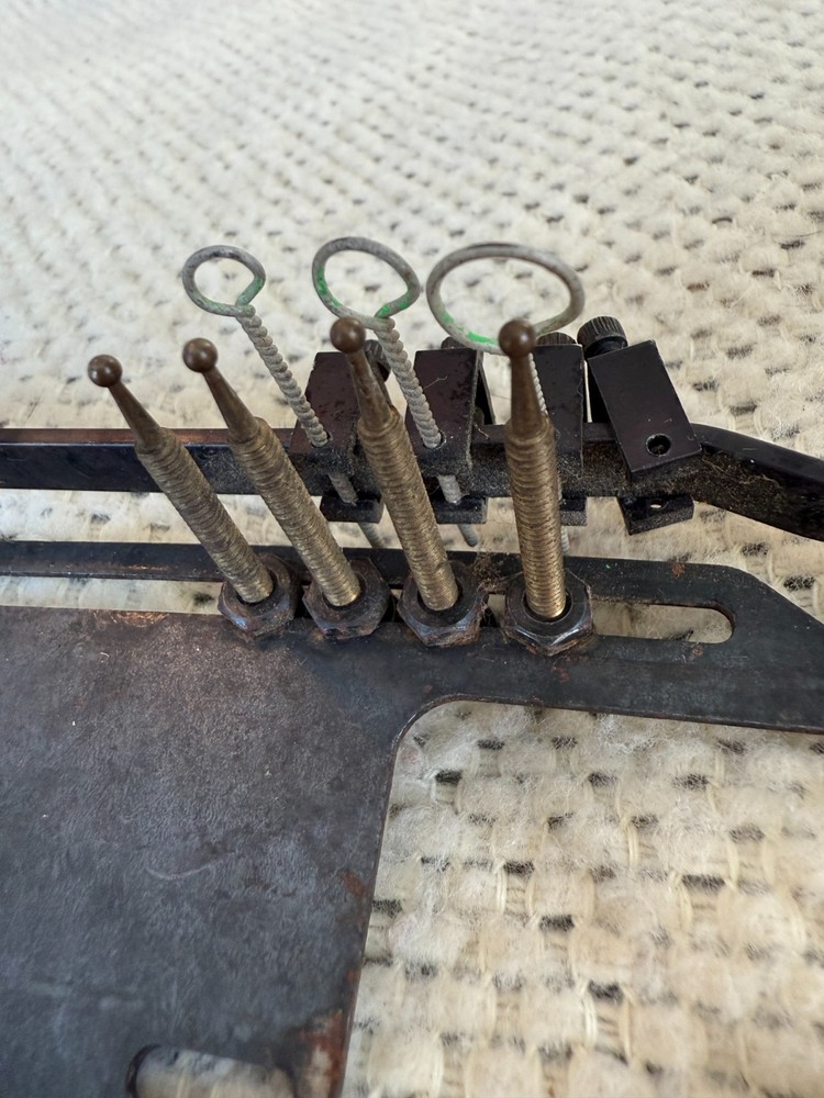 Vintage Compound Bow Archery Sight