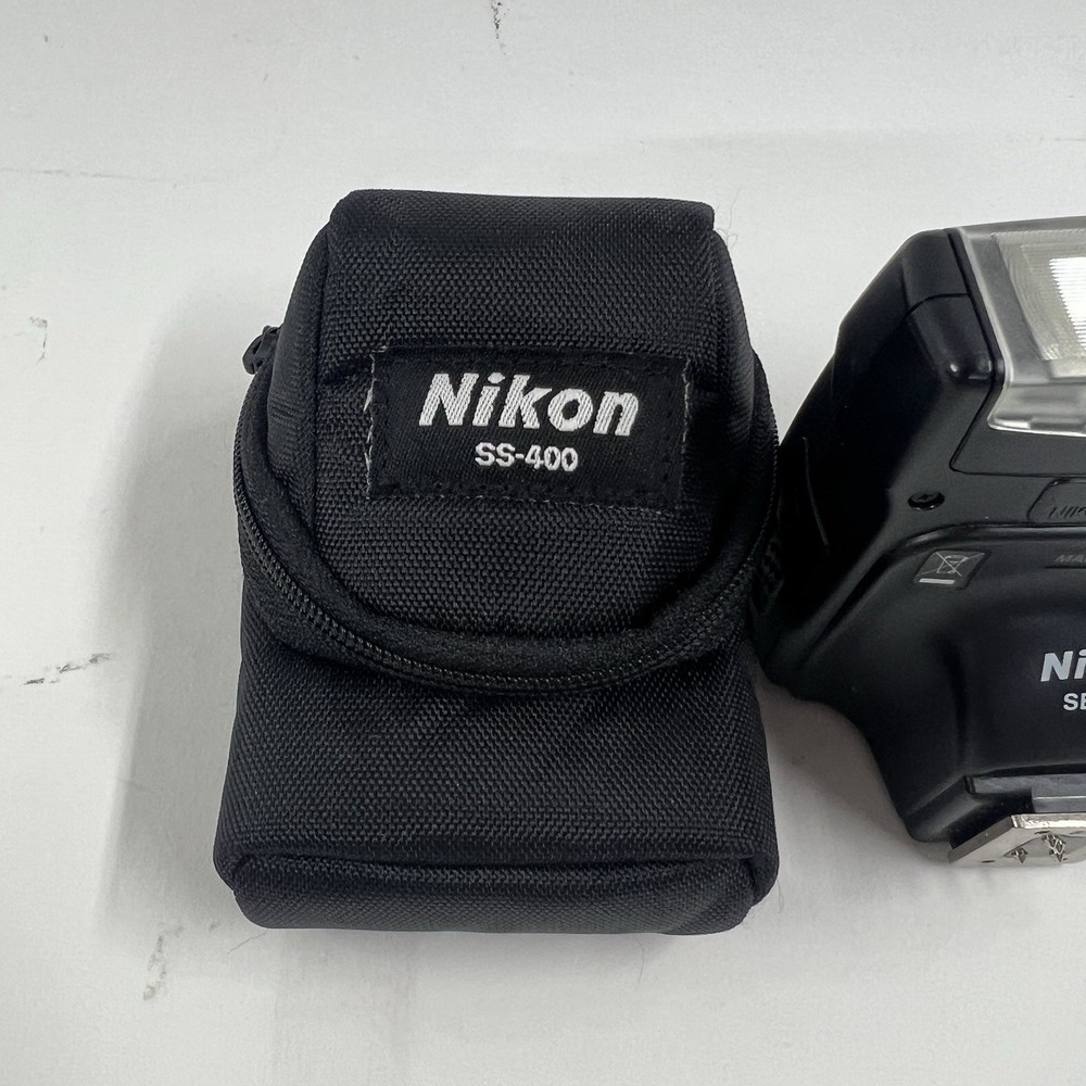 ​Nikon SB-400 AF Speedlight Flash with SS-400 Case