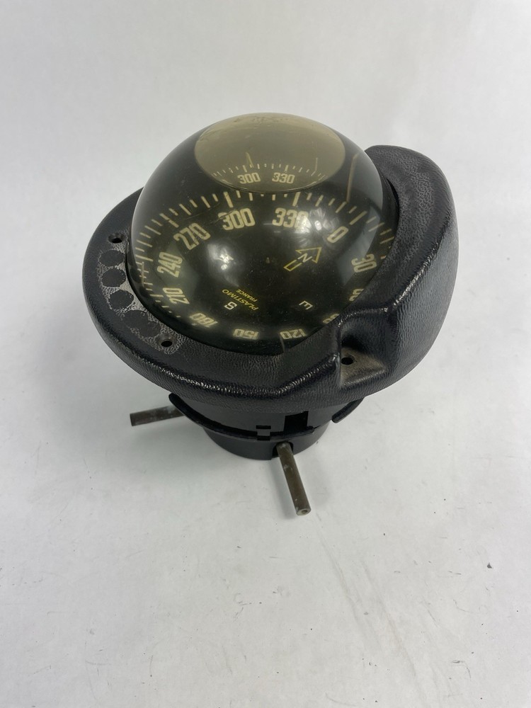Plastimo Bulkhead Mount Compass BLACK