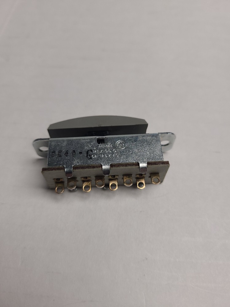 MOM LOCK SLIDE SWITCH / Gray cap, Teflon washer CE45