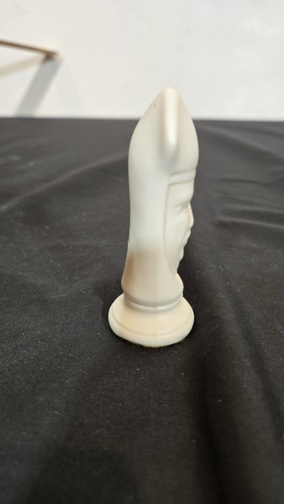3.25" Mid Century Duncan White Bishop Replacement Chess Piece