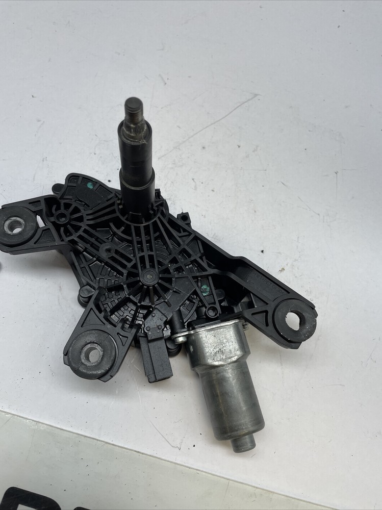 Smart Forfour Wiper Motor Rear Hatchback 2015 A4538200540