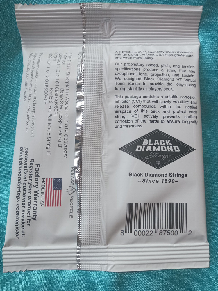 Black Diamond Light Gauge Ball End 5 String Banjo String Set, N734L
