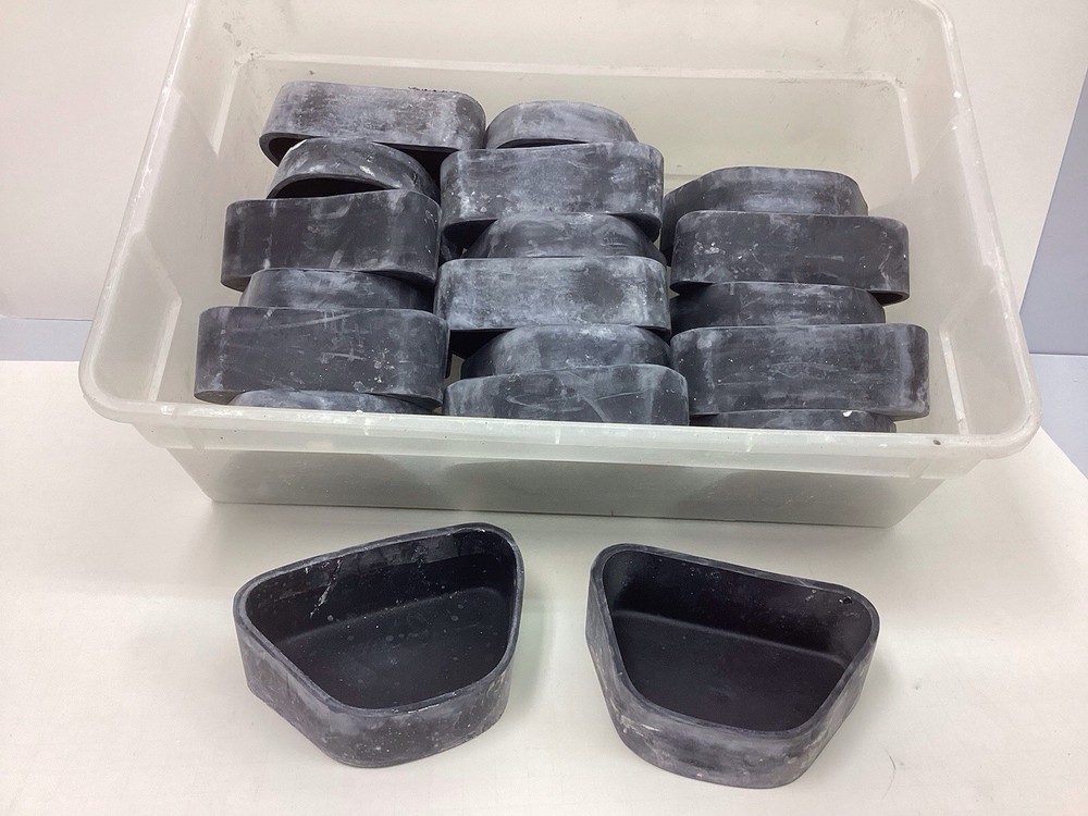 Study Model Pour Up Base