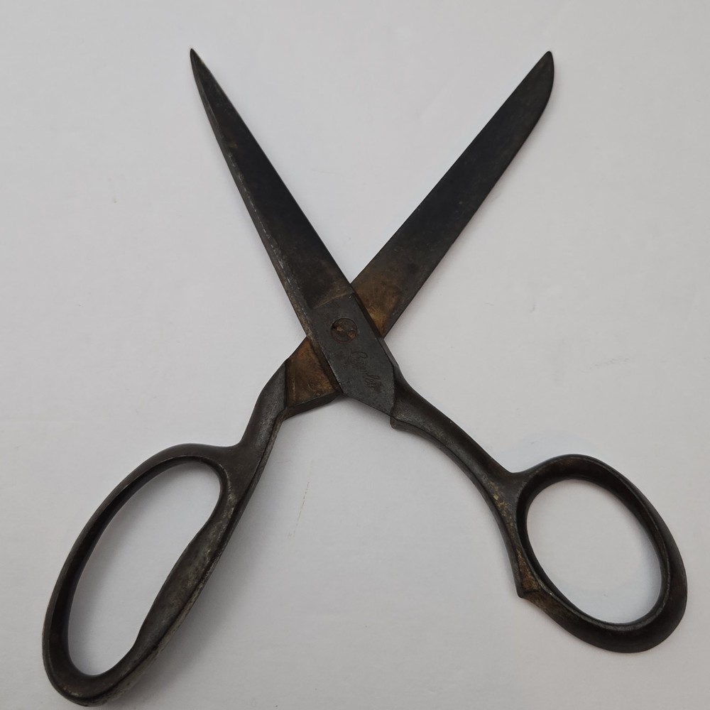 Vintage Scissors Shears/Sewing Scissors - Made in Germany