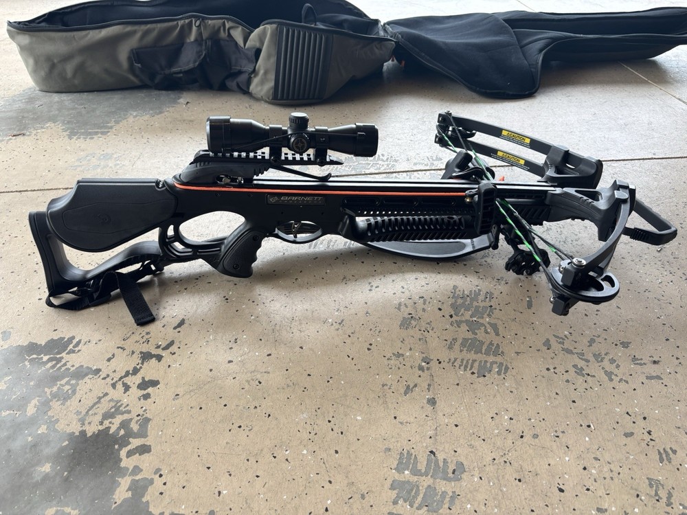 Barnett Wildcat C6 Crossbow With Case And Target
