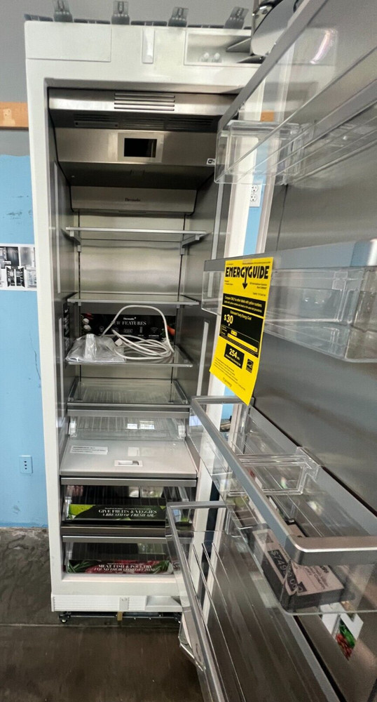 Thermador Freedom Collection 24" Panel Ready Smart Refrigerator Column