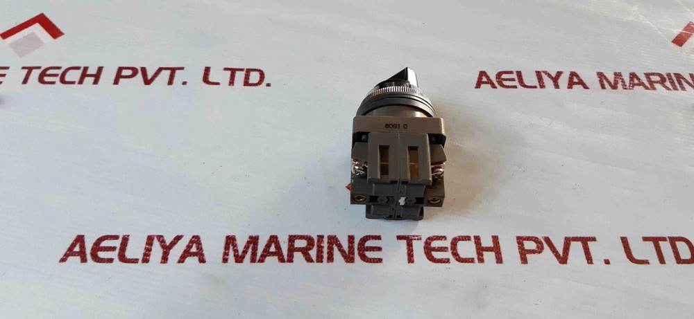 IDEC IZUMI ASN37S Selector Switch