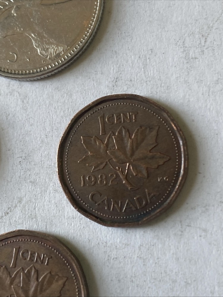 1982 Canada Coins-25 and 1 Cents-Circulated