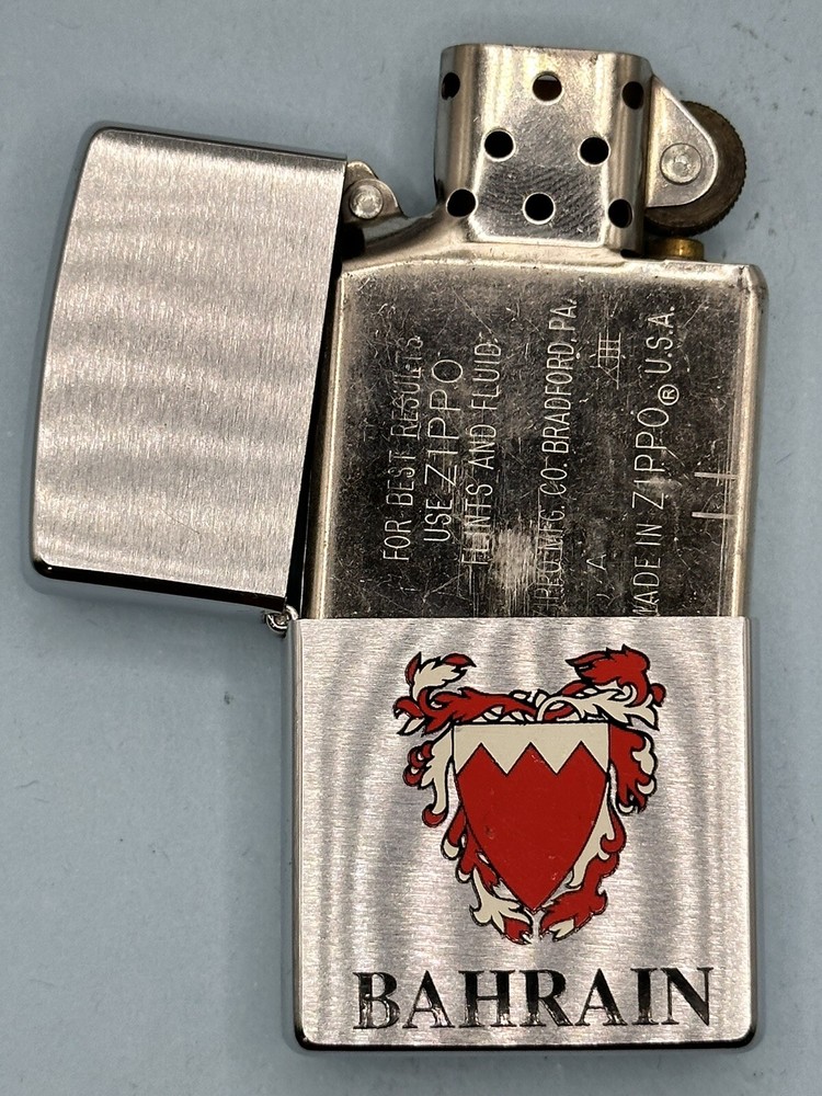 Vintage 1997 Bahrain Chrome Zippo Lighter
