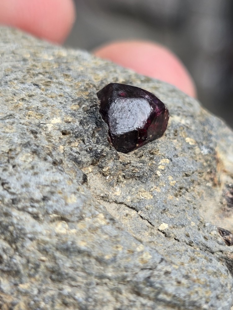 59 Gram Garnet Specimen From Afghanistan