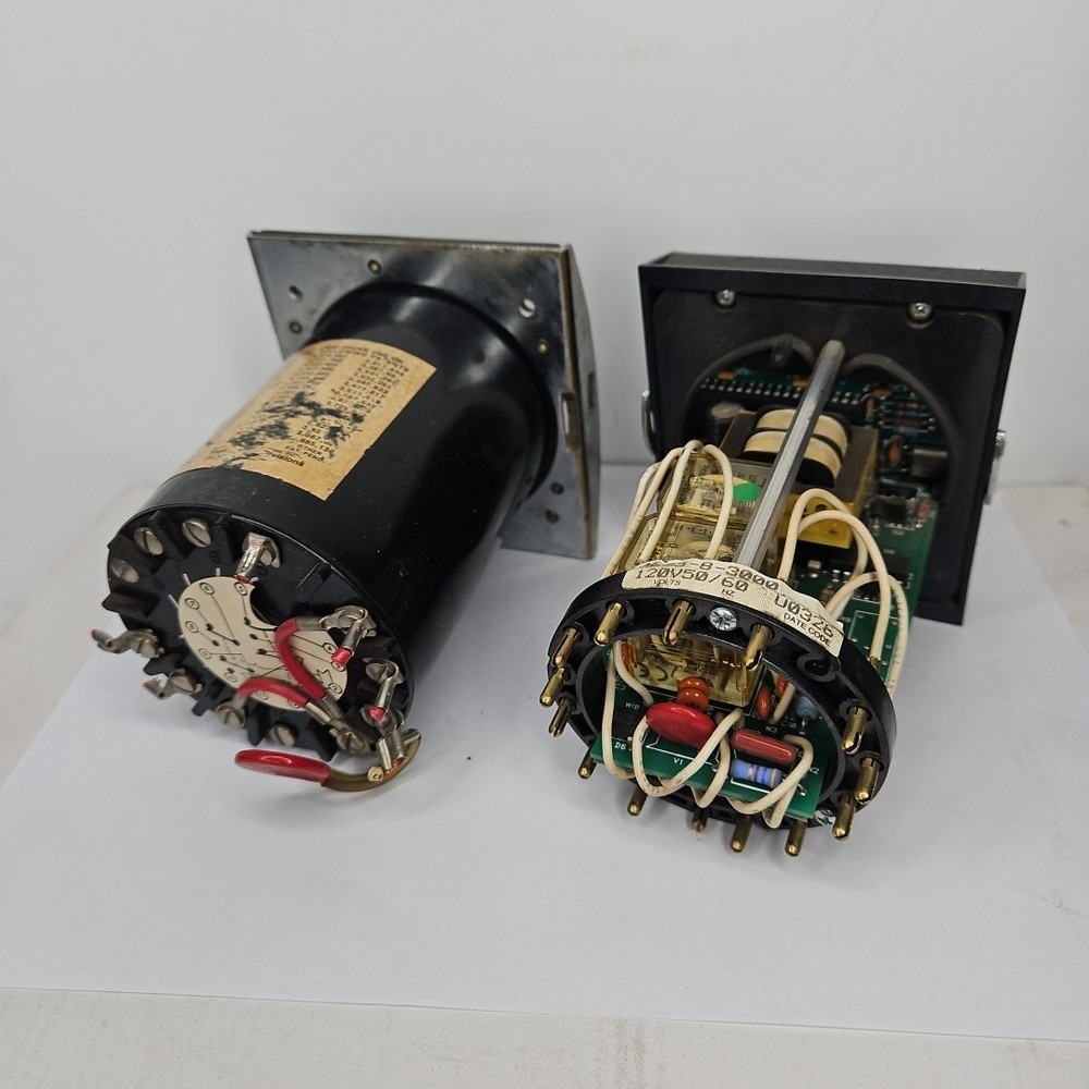 ATC A655-8-3000 Panel MT Digital Timer 120VAC Tenor Microprocessor w/ Diagram