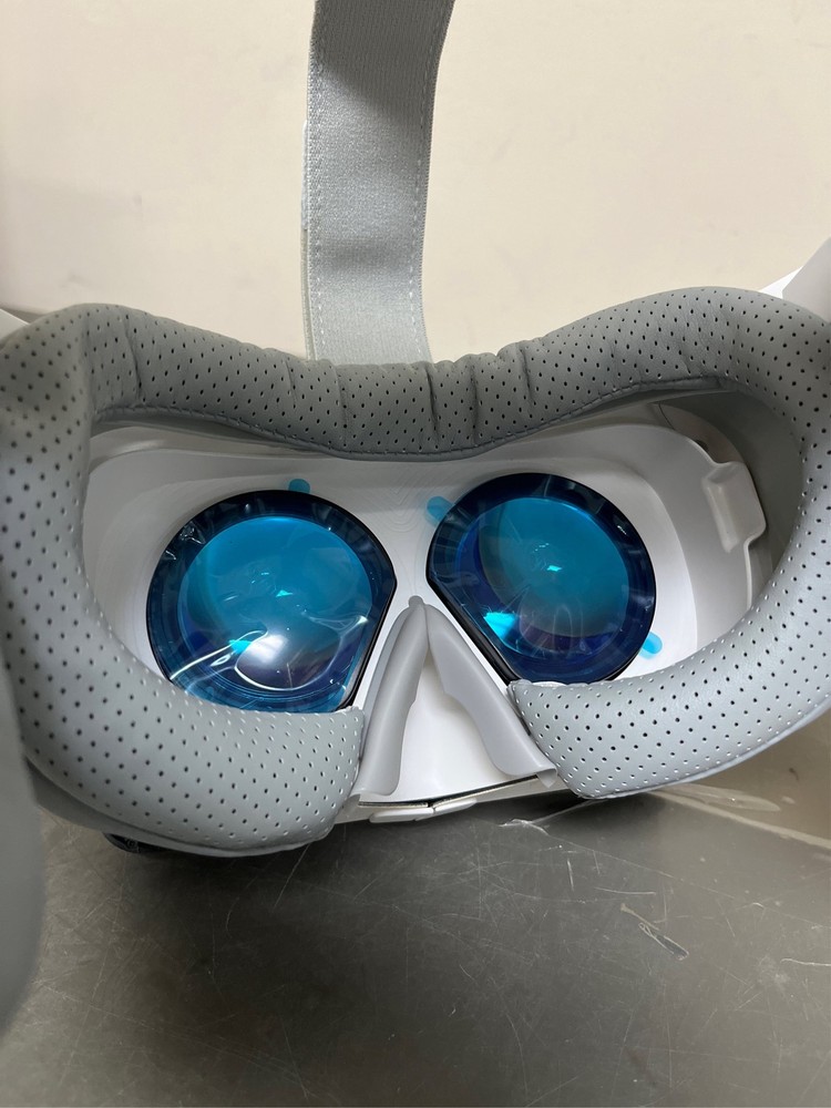 VR Headset for iPhone Apple Android PC Phone, 3D Virtual Reality Headset VR Set