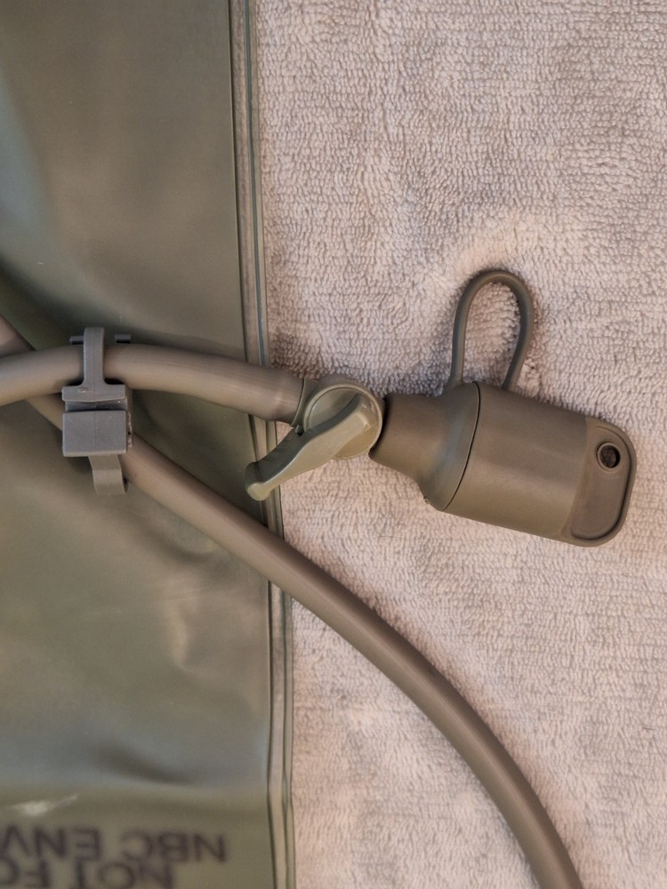 CamelBak Hydration Pack & Bladders Lot of 2 Backpack Water System 3 bladders