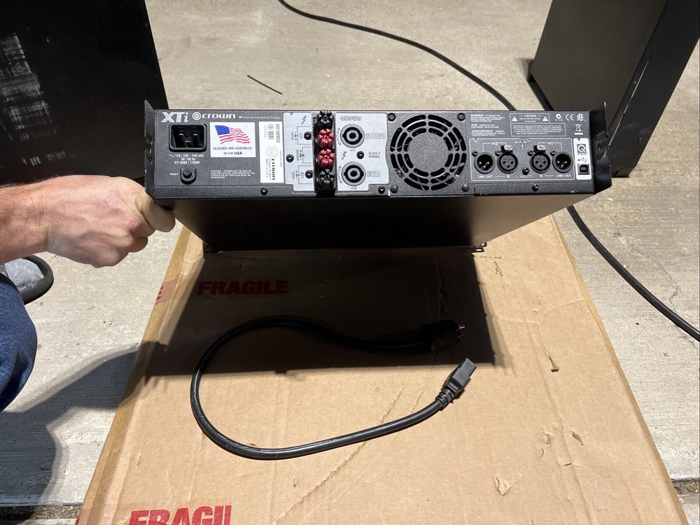 CROWN XTI 6000 power amp