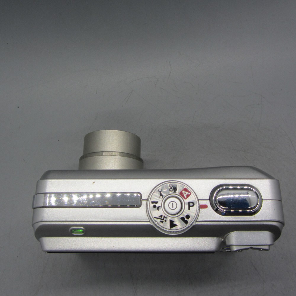 Hitachi Digital Camera HDC-551e 5.0MP Silver Tested