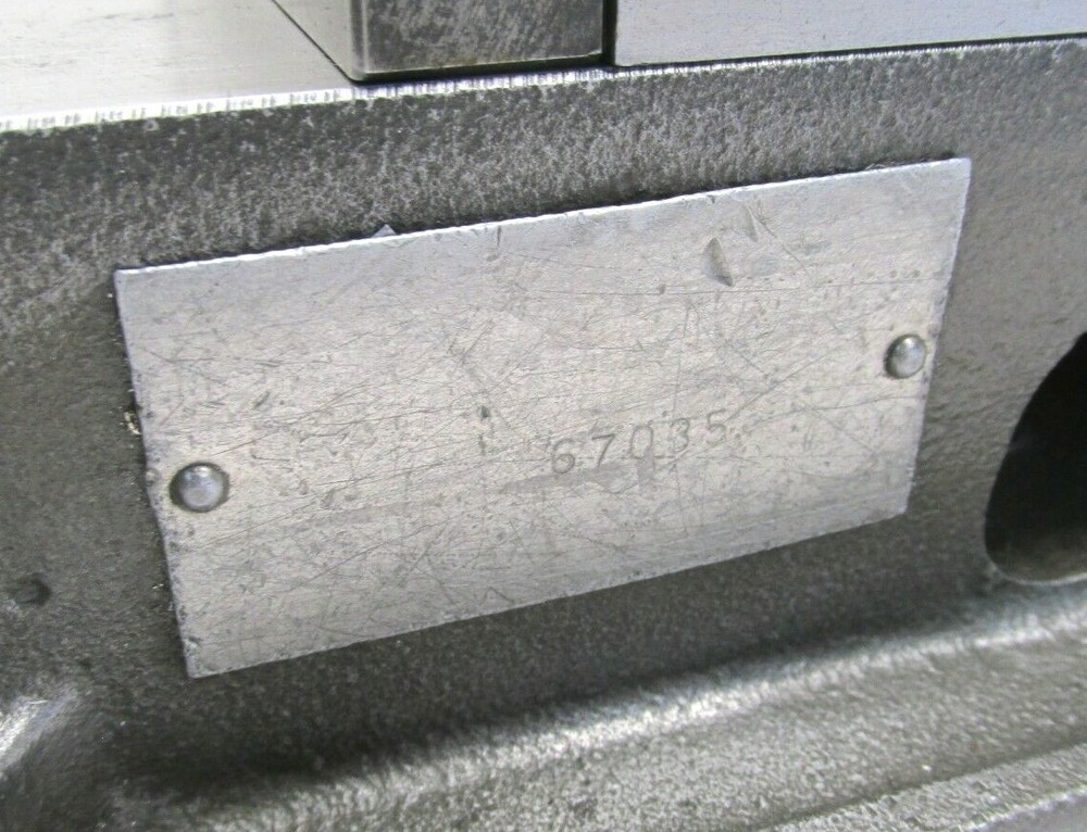 KURT ANGLOCK 6" MILLING MACHINE VISE w/ JAWS - #D60