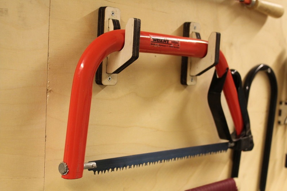 Saw Wall Mount Holder - Workshop Tool Organization Storage Rack for Hacksaw and