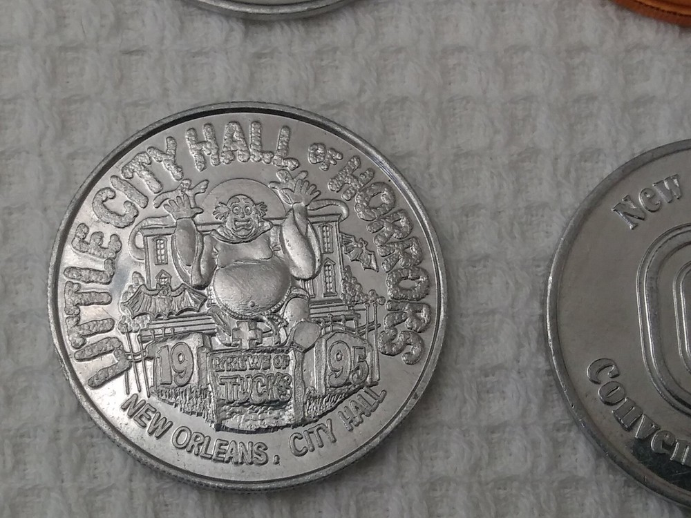 Vintage 4 Tokens All Different #005