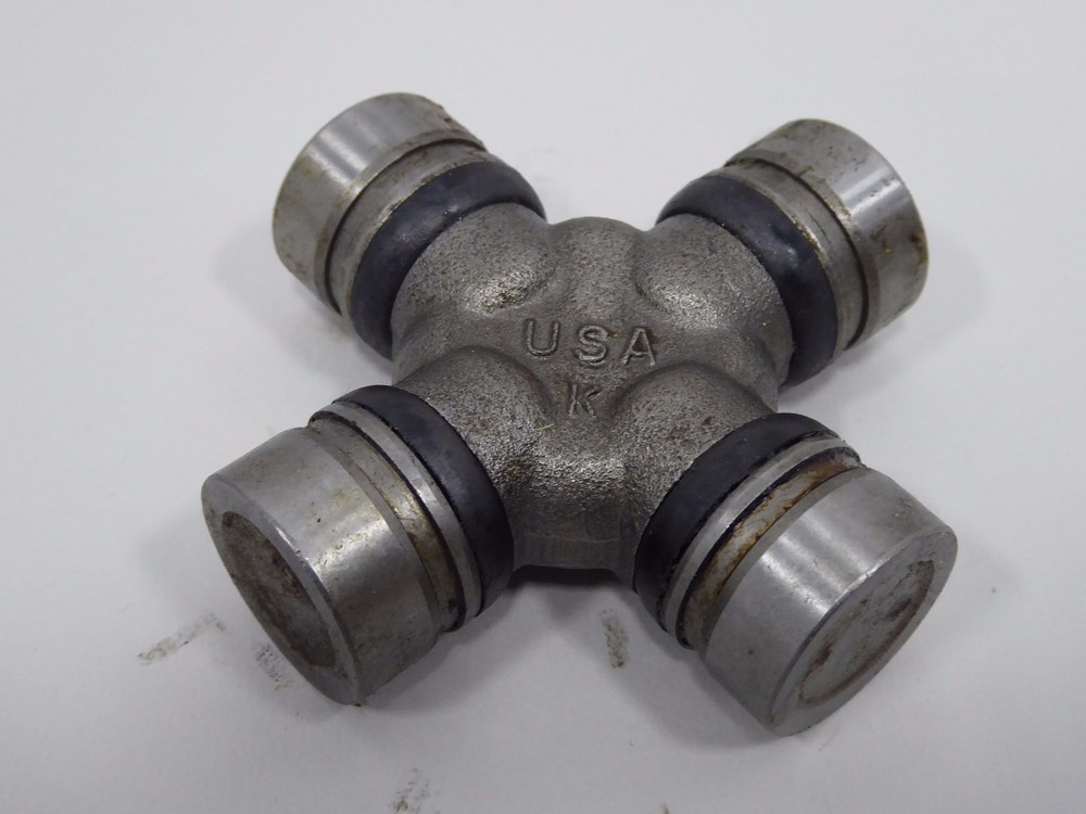 399 Universal Joint U-Joint Moog Precision 5-3217X