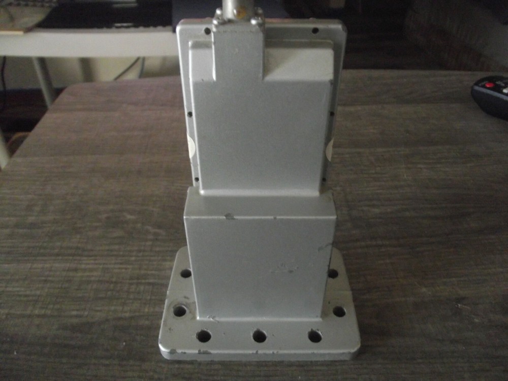 SPACE VISION LOW NOISE AMPLIFIER MODEL 7740