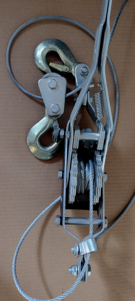 Come Along Winch 2 Ton 4000 lbs Power Puller Heavy Duty Cable Pull Hoist 2 Hooks