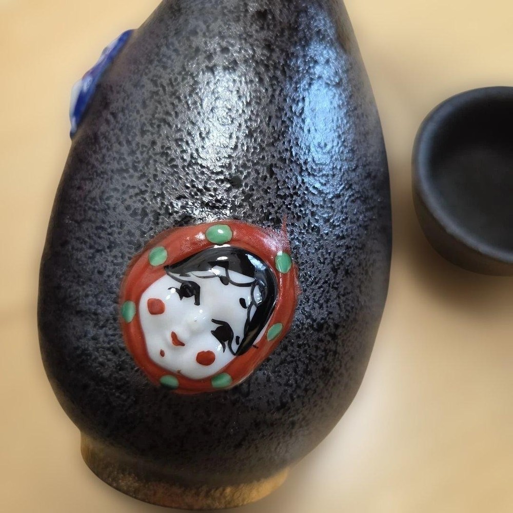 Tokkuri ochoko set
