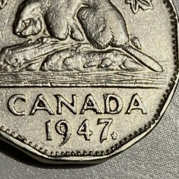 1947 Canada Five Cents, Dot Variety, Clear Maple Leaf, Not a Dot