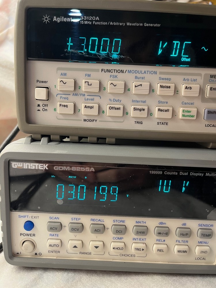 Agilent 33120A 15 MHz Function / Arbitrary Waveform Generator