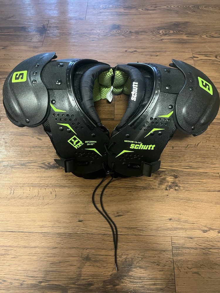 Schutt Shoulder Pad Size Medium