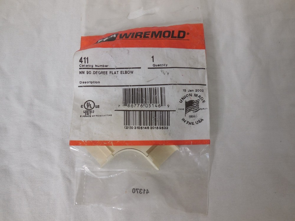 Wiremold 411 non-metallic 90° flat elbow