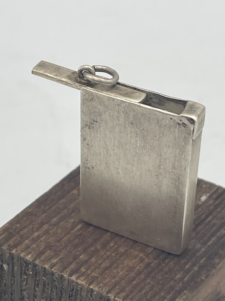 RARE ANTIQUE FLAT TOP SOLID SILVER VESTA CASE SLIDING DOOR PENDENT