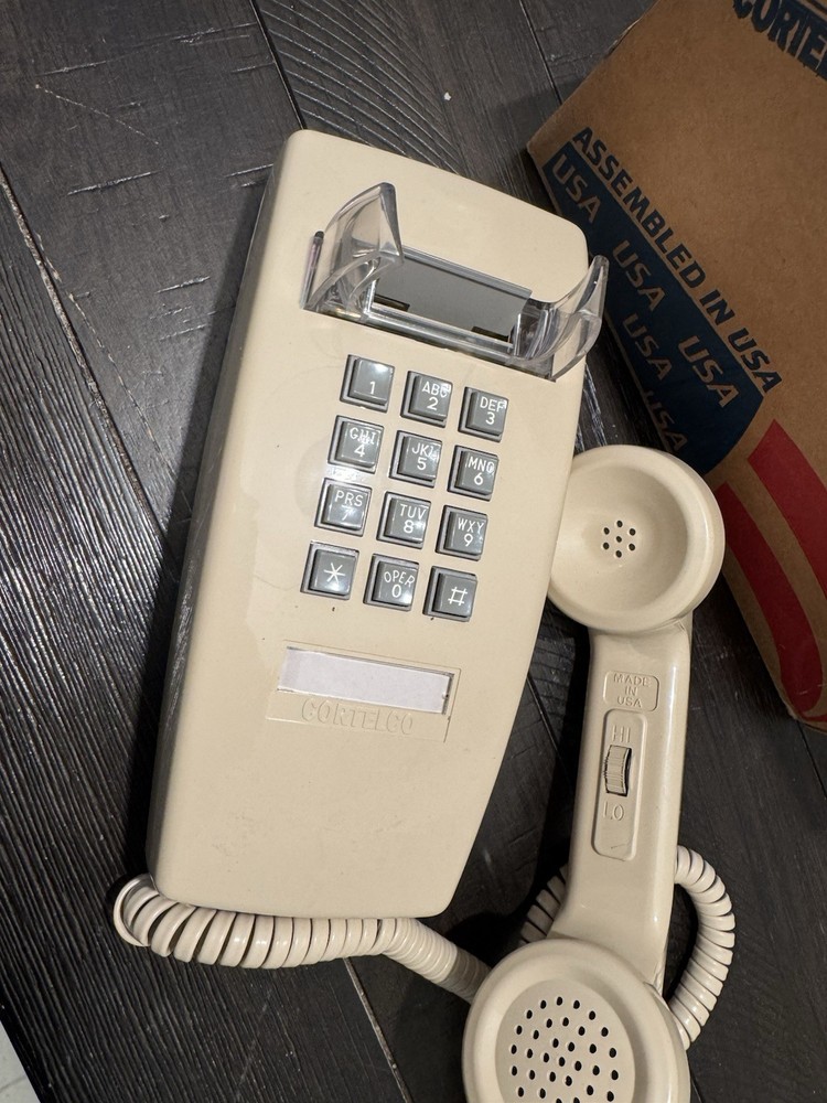 RETRO Off WHITE PUSH BUTTON CORDED BASIC WALL PHONE TELEPHONE CORTELCO EC