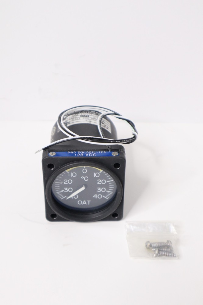 B&D Instruments 0241-006 OAT Indicator (28 VDC)